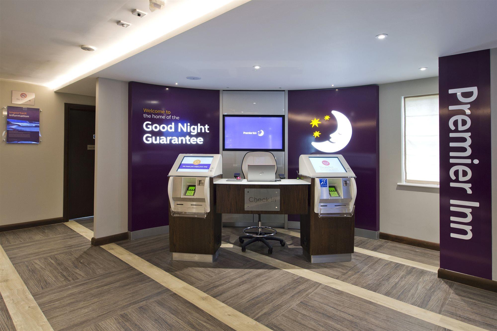 Premier Inn Кокърмаут Екстериор снимка